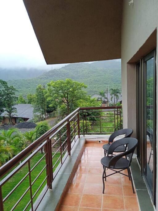 Soul Tree Deluxe Villa 106 Lavasa Esterno foto